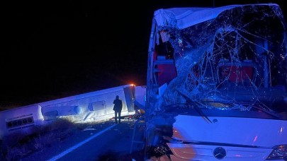 Nevşehir'de öğrencileri taşıyan otobüsler kaza yaptı: 44 kişi yaralandı
