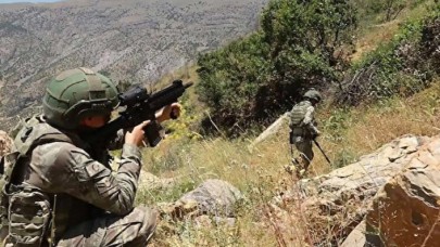 Örğütte çözülme! Turuncu kategorideki terörist teslim oldu