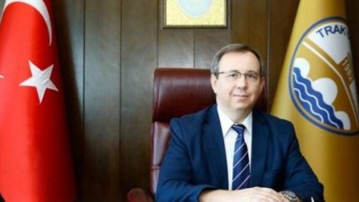 Trakya Üniversitesi Rektörü Prof. Dr. Erhan Tabakoğlu,  baldızı Nihal Tan Kaçar'ı işe aldı,  eleştirenlere beddua etti!