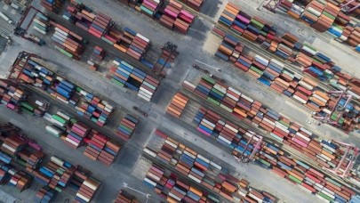 Türkiye'den komşularına 9 ayda 14, 5 milyar dolarlık ihracat