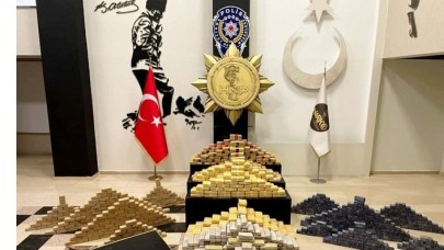 Türk polisi yakalar!  Van ve Hakkari'de ele geçirildi