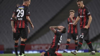 Zafer Karagümrük'ün: Başakşehir yıkıldı!