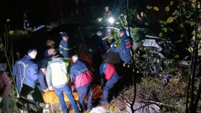 Zile'de feci kaza: Cengiz Akan,  Ferhat Çertel ve Ercan Çertel öldü