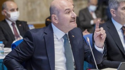 Bakan Soylu,  Peker'den 10 bin dolar alan siyasetçi iddiaları için adres gösterdi: Devlet kayıtlarında var