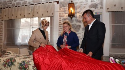 Muğlalı Bircan Büküm'ün yangında kaybettiği çeyizi Ankara'da yeniden hazırlandı