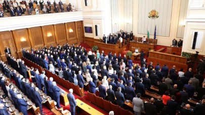 Bulgaristan’da parlamentoda sandalye dağılımı açıklandı: Türkler kaç milletvekili çıkardı?