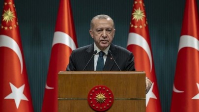 Cumhurbaşkanı Erdoğan'dan Sezai Karakoç için başsağlığı: Vefatını derin teessürle öğrendim