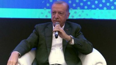 Cumhurbaşkanı Erdoğan'dan soru soran gence: Müslüm baba gibi sen de tam damardan girdin