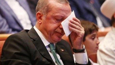 Cumhurbaşkanı Erdoğan'ı ağlatan belgesel: "Gözleri yaşlı olarak izledim,  ağladım"