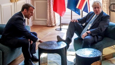 Fransa ile İngiltere arasında kriz büyüyor: Macron'dan Johnson'a sert suçlama!