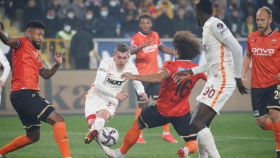 Galatasaray Avrupa'da başka,  ligde başka: Malatya'da neler oldu neler!