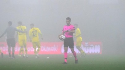 İstanbul'u sis bastı: Beşiktaş-Trabzonspor maçı oynanacak mı?