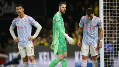 Manchester United'ı dağıttılar: Watford şoku!