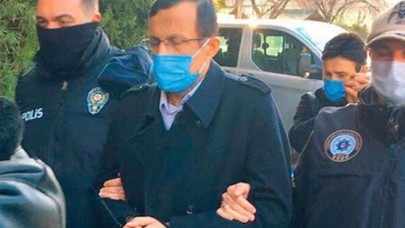 Rütbesini FETÖ elebaşının taktığı generalin cezası belli oldu