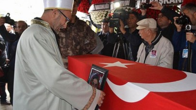 Şehit babasından Kılıçdaroğlu’na sert tepki: Sana hakkımız zehir zıkkım olsun!