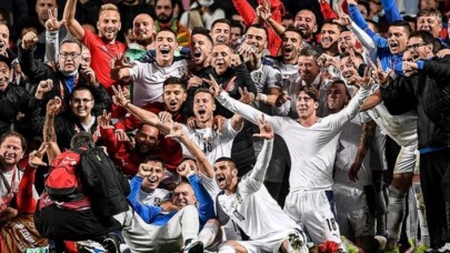 Sırbistan Milli Takımı oyuncuları,  Dünya Kupası primlerini bakın ne yapacak?