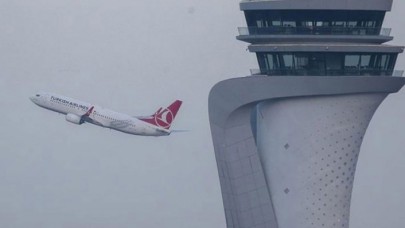 THY'den açıklama: Fırtına nedeniyle 6 uçak İstanbul'a inemedi!