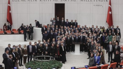 2022 yılı bütçesi TBMM’de kabul edildi: Bakın kaç milyar dolar!