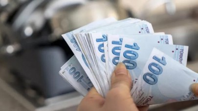 AK Parti'den beklentileri artıracak asgari ücret yorumu