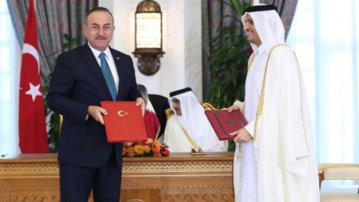 Çavuşoğlu ile görüşen Katarlı bakandan flaş Türkiye açıklaması!