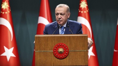 Cumhurbaşkanı Erdoğan'dan flaş açıklamalar: Ne yaptığımızı biliyoruz,  milletimiz sabırlı olsun