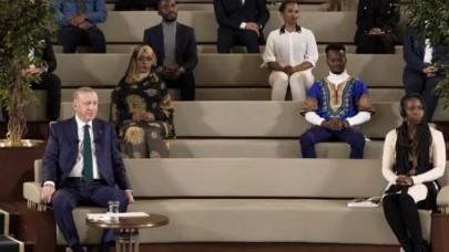 Cumhurbaşkanı Erdoğan,  Afrikalı öğrencilerle buluştu: Hesabı soracağız diyeceksiniz,  demeniz lazım!