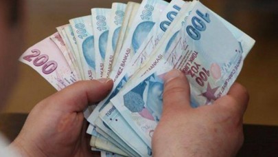 Doktorlara zam düzenlemesi geri çekildi