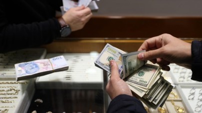 Dolarda en büyük dalga: Yüzde 121 artış sonrası yüzde 40 çöküş! Peki bundan sonra ne olacak?