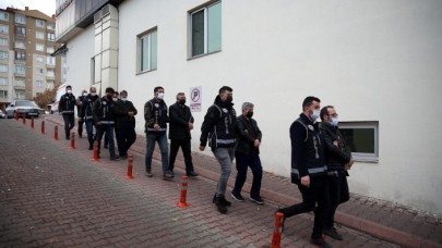 FETÖ'nün esnaf yapılanmasına eş zamanlı operasyon: 6 zanlı yakalandı