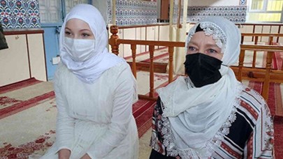 Fransız anne ve kızı Müslüman oldu! Kendimizi yeniden doğmuş gibi hissediyoruz