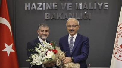 Hazine ve Maliye Bakanı Nebati'den flaş faiz açıklaması