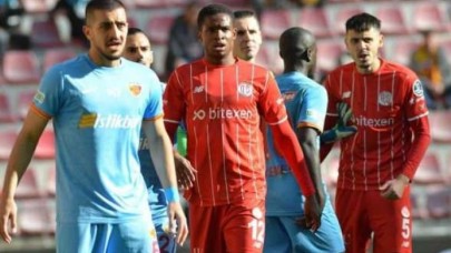Kayserispor-Antalyaspor: Kıran kırana maçta 2 gol,  1 penaltı,  2 kırmızı kart!
