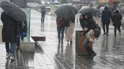Meteoroloji il il açıkladı: Kuvvetli yağış ve rüzgar uyarısı!