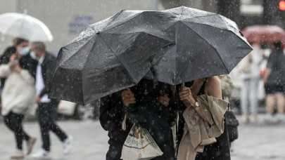 Meteoroloji saat verip il il uyardı: Kuvvetli yağış geliyor!