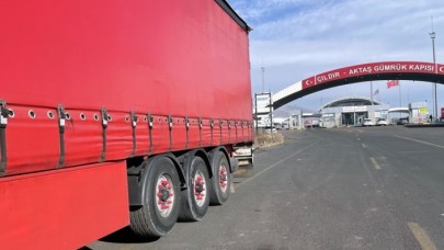 Orta Asya'ya açılan 'Çıldır-Aktaş Gümrük Kapısı'nda tır yoğunluğu
