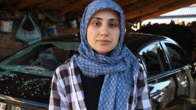 Tokat'ta eski uzman çavuş Ömer Solmaz,  boşanma aşamasındaki eşi Hacer Solmaz'ın evine silahla saldırdı,  Jandarma Astsubay Ferhat Koyun yaralandı