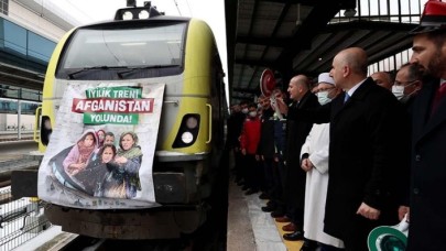 Afganistan'a insani yardım taşıyan tren yola çıktı