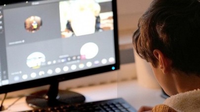 Aile ve Sosyal Hizmetler Bakanlığı'ndan 'Çocukları dijital tehlikelerden koruma rehberi'