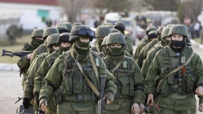 Almanya'nın,  savaşın eşiğindeki Ukrayna'ya yapacağı yardım alay konusu oldu