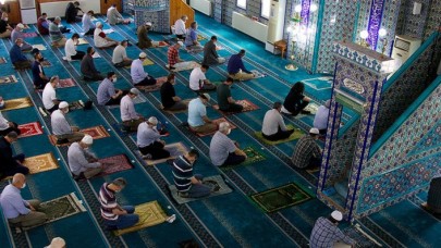 Cuma hutbesi: İslâm Allah katında yegâne din