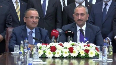 Görevi Bekir Bozdağ'a devreden Abdulhamit Gül'den flaş açıklama