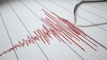 Herkesin merak ettiği soru: Google,  bugün Antalya'da yaşanan depremi 1 dakika öncesinden nasıl haber verdi?