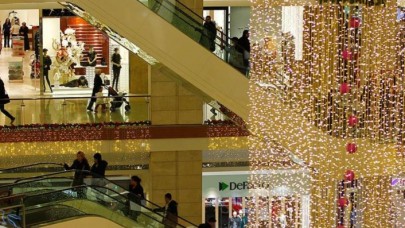 İstanbul'da yoğun kar yağışı nedeniyle AVM'lerin kapanış saati değişti!