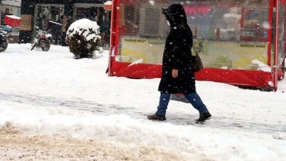 Meteoroloji'den kuvvetli kar yağışı uyarısı: Bu illerde yaşayanlar dikkat!