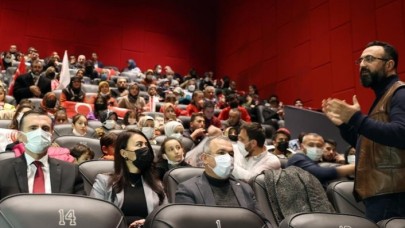 Şehit ve gazi yakınları 'Kesişme: İyi ki Varsın Eren' filmini izledi