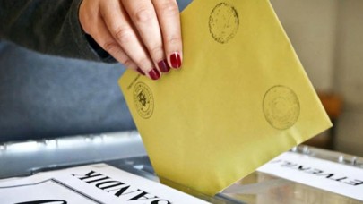 Yeni bir siyasi parti kuruluyor,  ismi bile belli!