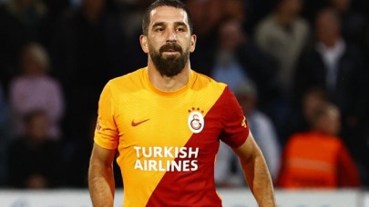 Arda Turan'ın Fatih Terim paylaşımı taraftarları çileden çıkardı