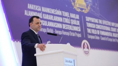 AYM Başkanı Arslan: Bireysel başvurunun amacı sivrisinekleri üreten bataklığı kurutmaktır