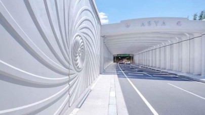 Bakan Karaismailoğlu: Avrasya Tüneli'nden ekonomiye 8, 1 milyar lira katkı sağlandı