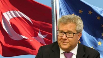 Başkan Czarnecki'den çarpıcı açıklama: Türkiye Avrupa'da iç savaşı önledi!